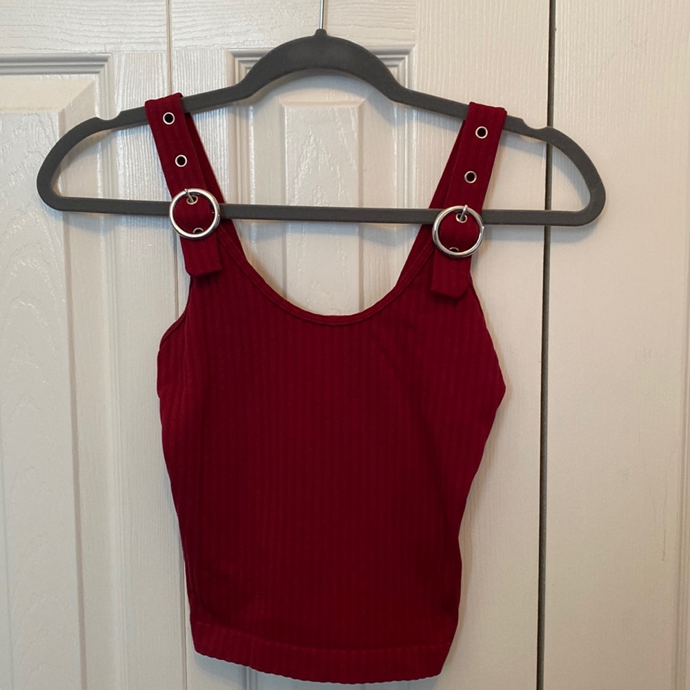 Adorable red seamless tank